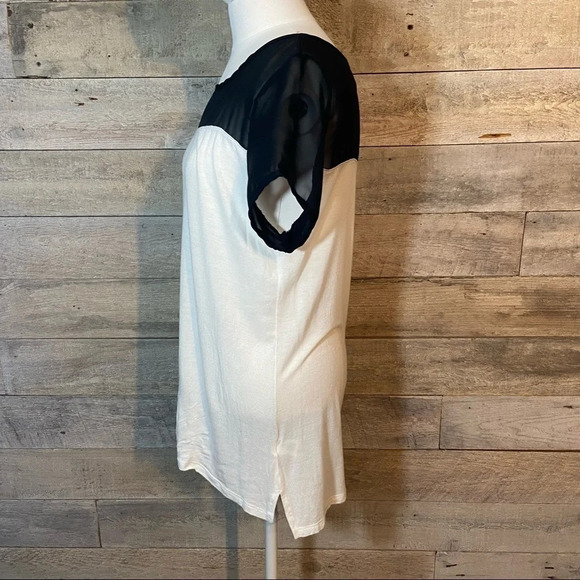 Fenn Wright Manson women’s black and white top in size small - Picture 2 of 7
